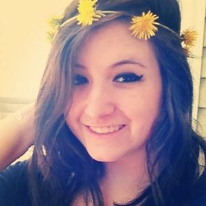 Meet your Posher, Becca